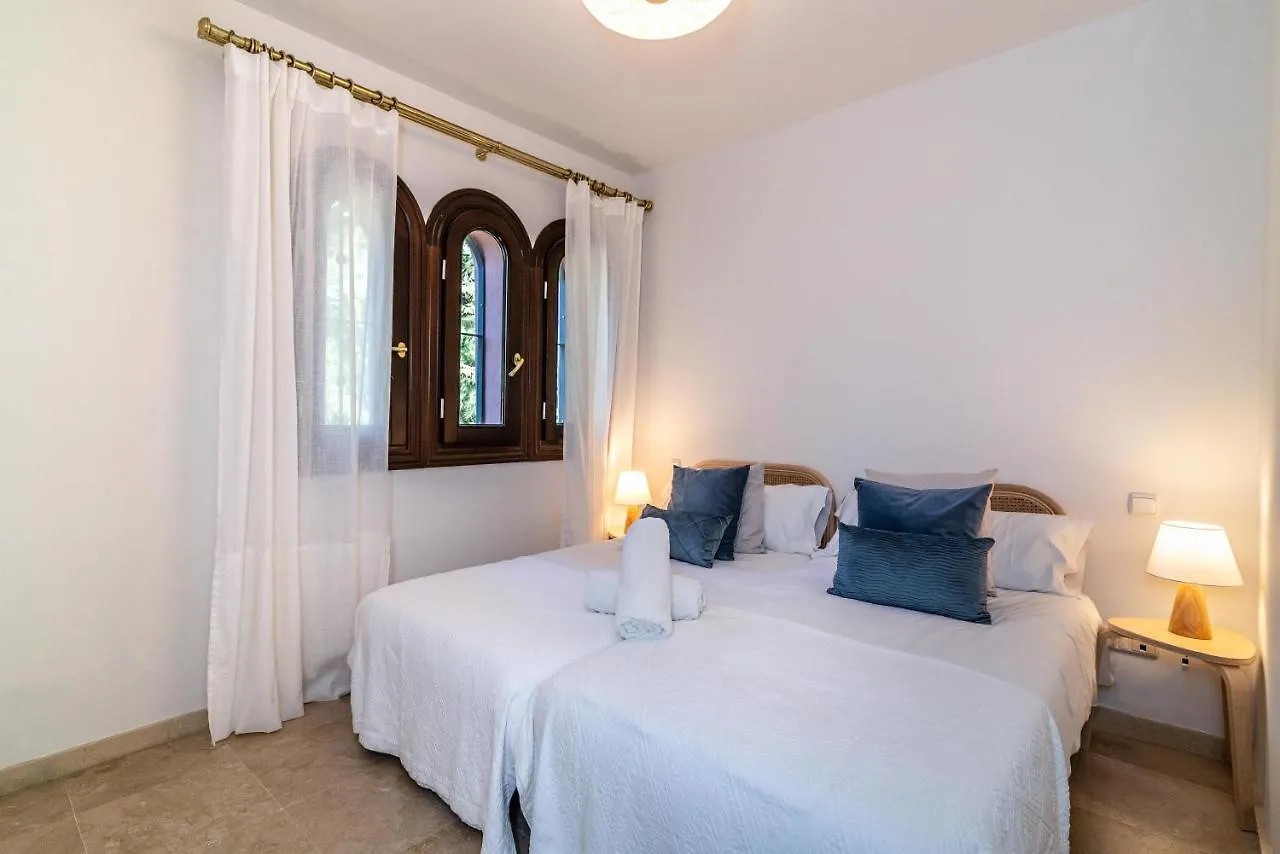 Villa Tiger Woods Golfing Marbella Old Town Испания