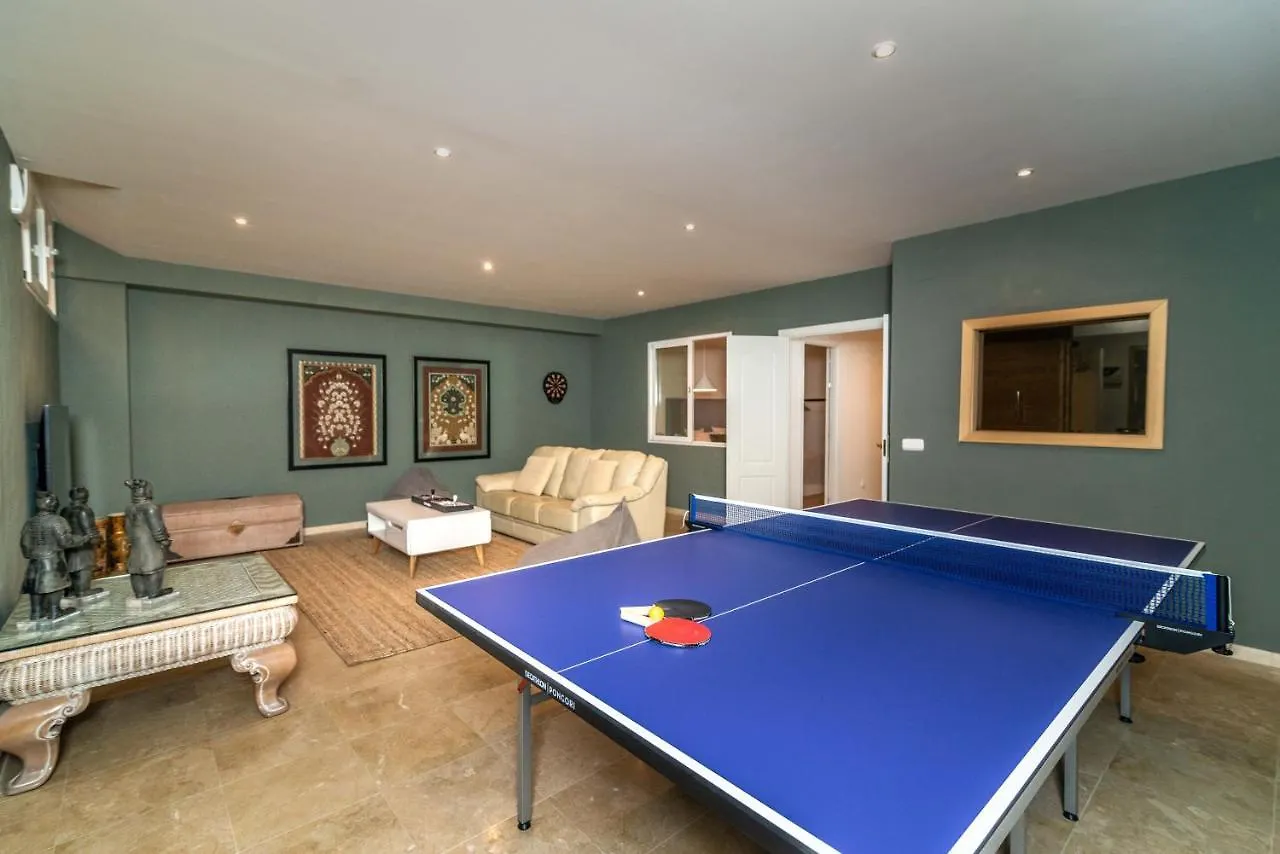Villa Tiger Woods Golfing Marbella Old Town 0*,  Испания
